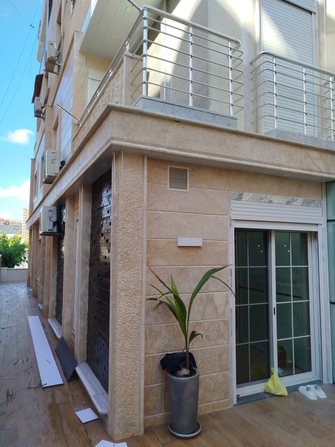 صورة الإعلان